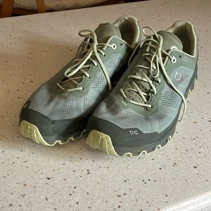 On Cloud Size 12 Men's Cloudventure Trail Running Shoes Green Sneakers Lace Up